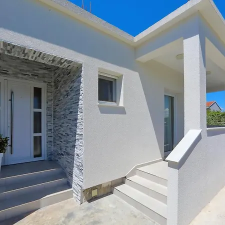 By The Sea Bibinje, Zadar - 13386 *